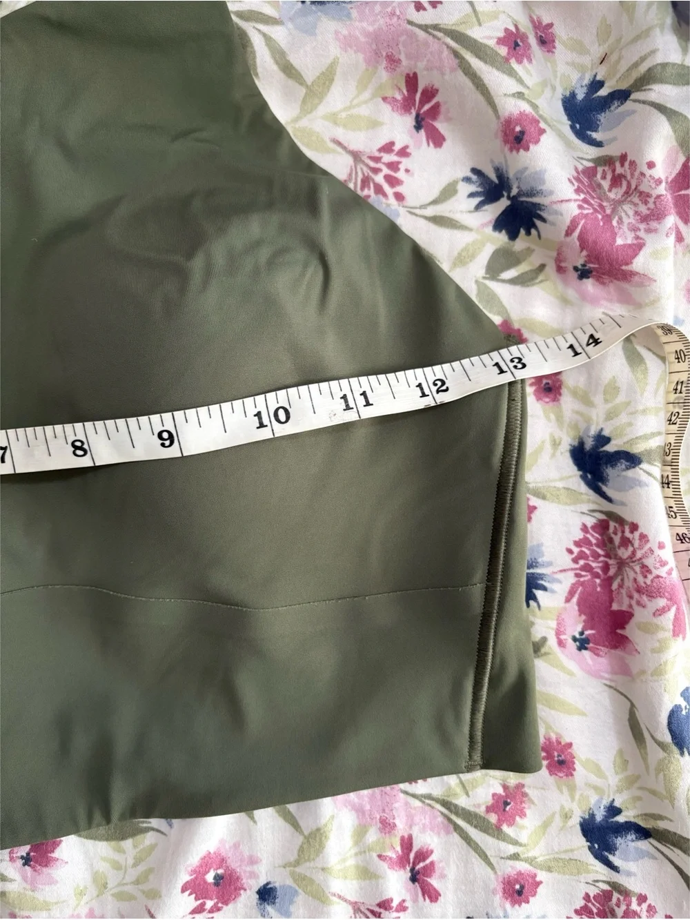 Lululemon Like a Cloud High-Neck Longline Bra medium olive size 4